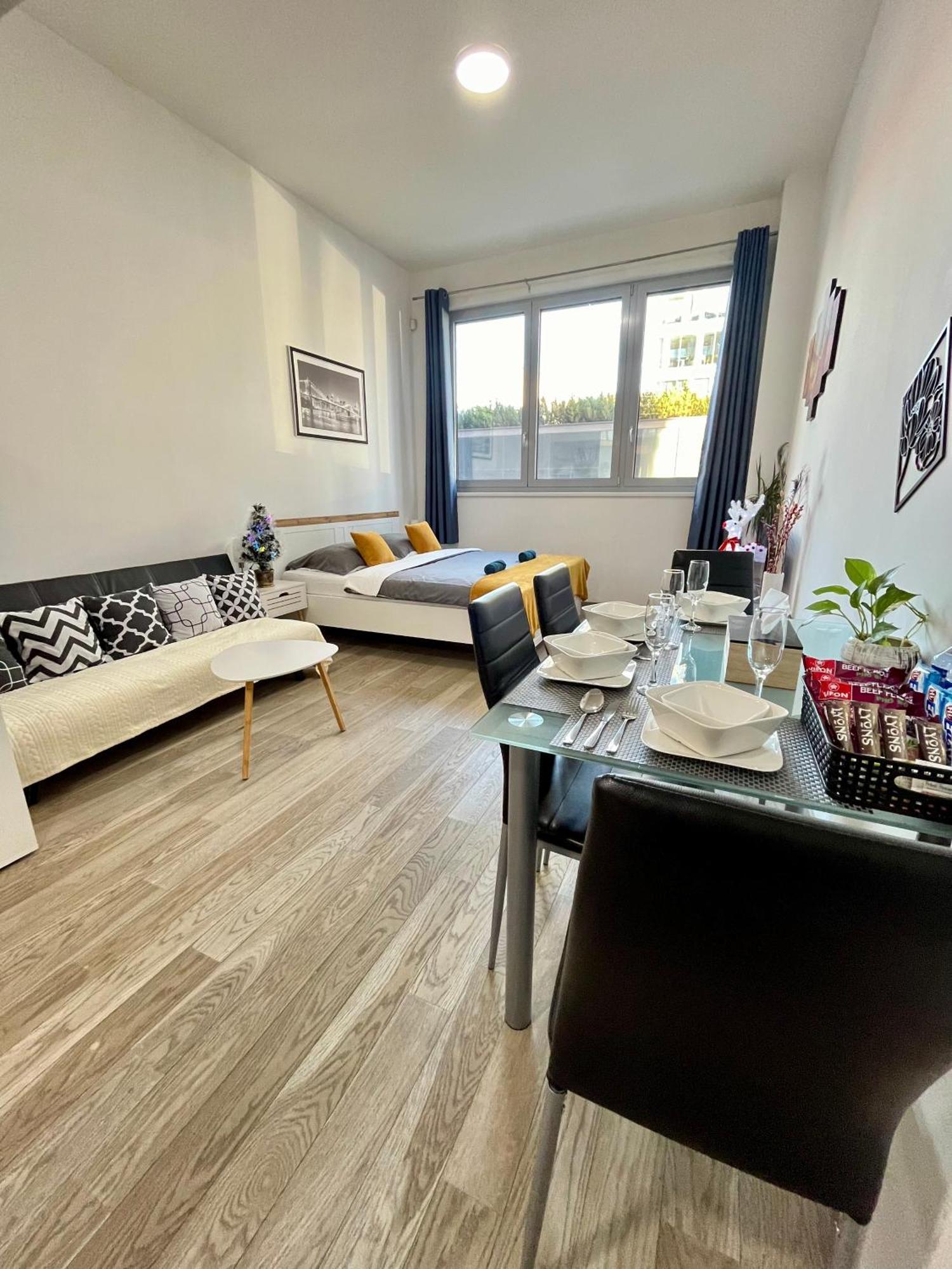 Apartmán Vit - Parkování Zdarma - O2 Arena